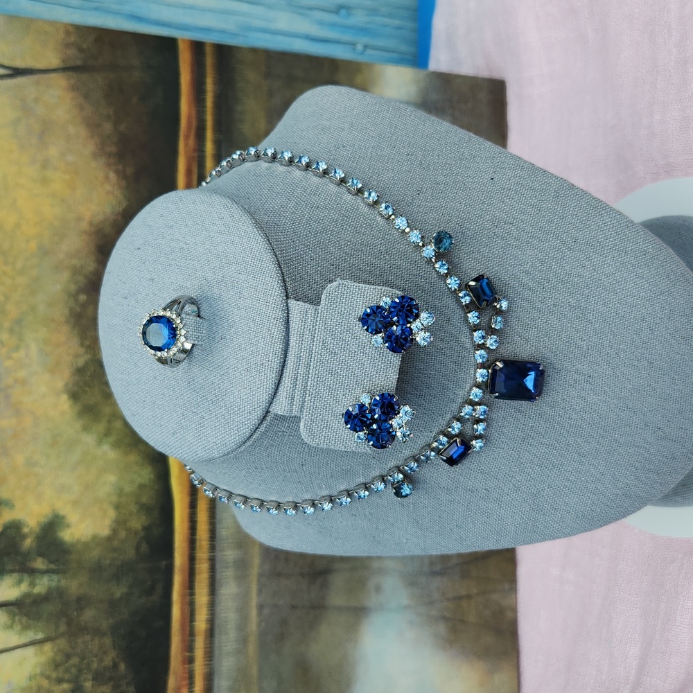 Vintage Sapphire Necklace / Chocker, Eàrrings & Ring Set - Picture 7 of 12